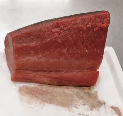 プロトン凍結を使用したマグロの写真